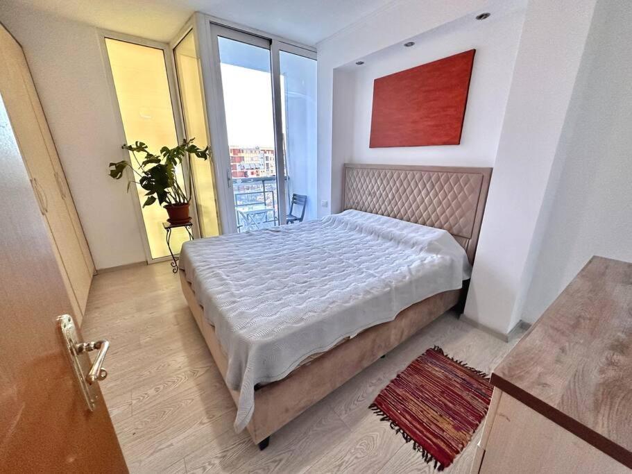 Family Living Tirana Apartman Kültér fotó